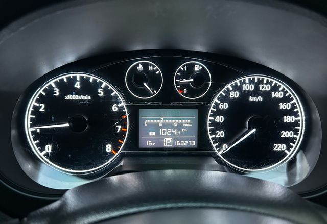 NISSAN日產 TIIDA  第14張相片