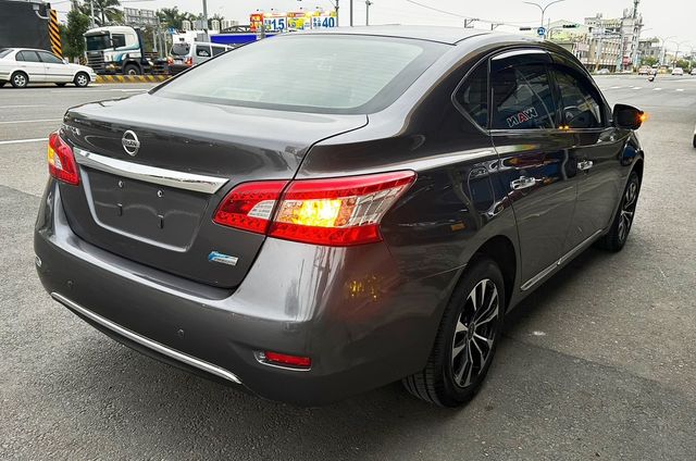 NISSAN日產 SENTRA  第5張相片