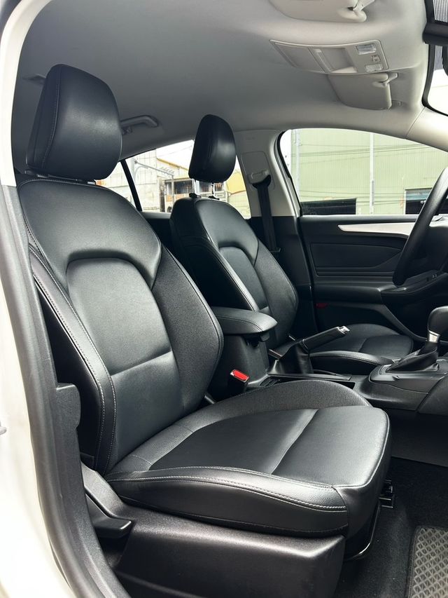 FORD福特 FOCUS  第7張相片
