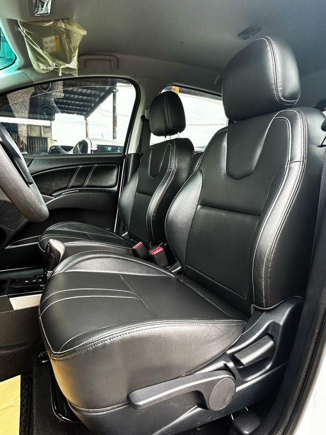 MITSUBISHI三菱 COLT PLUS  第6張相片