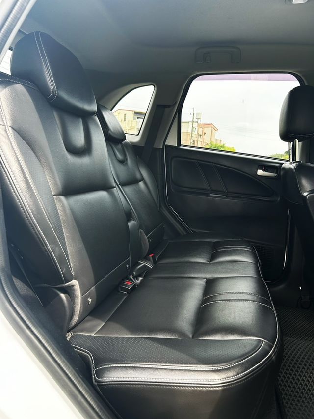 MITSUBISHI三菱 COLT PLUS  第7張相片