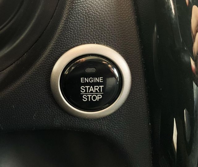 MITSUBISHI三菱 COLT PLUS  第10張相片