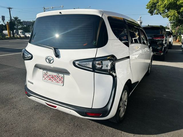 TOYOTA豐田 SIENTA  第4張相片