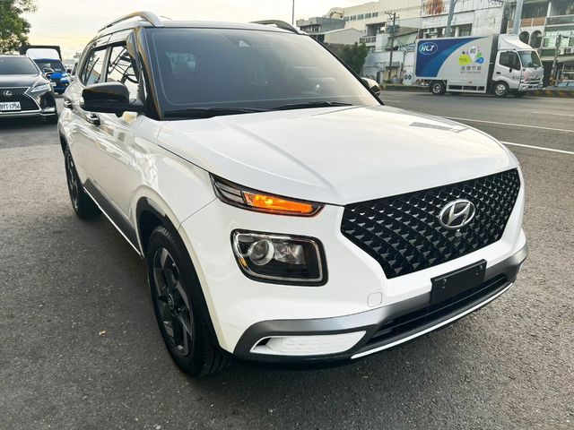 HYUNDAI現代 VENUE  第1張相片