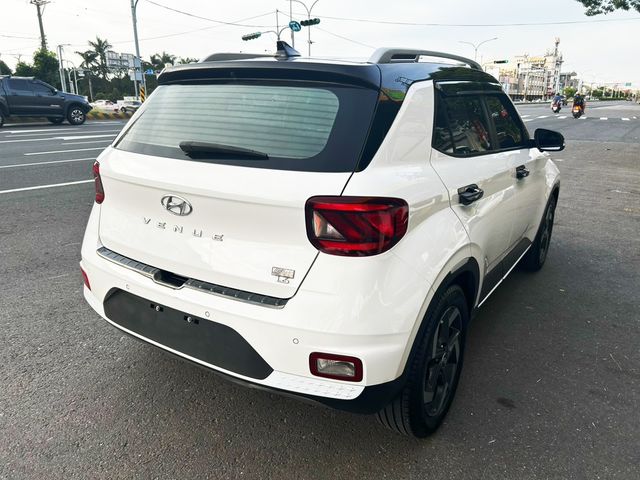 HYUNDAI現代 VENUE  第4張相片