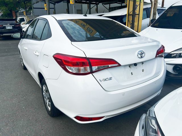 TOYOTA豐田 VIOS  第2張相片