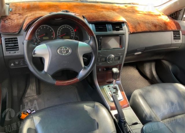 TOYOTA豐田 ALTIS  第3張相片