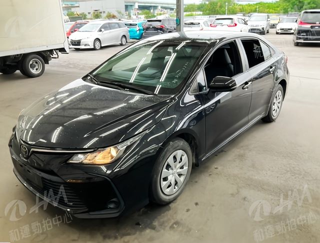 TOYOTA豐田 ALTIS  第1張相片