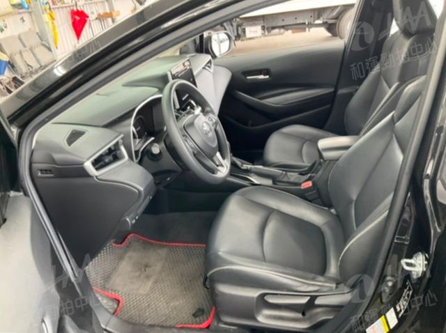 TOYOTA豐田 ALTIS  第4張相片