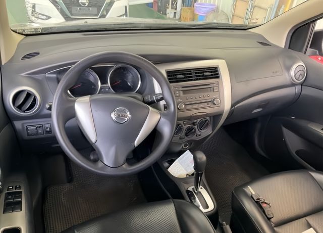 NISSAN日產 LIVINA  第7張相片