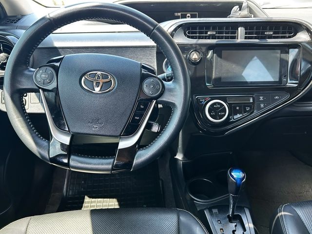 TOYOTA豐田 PRIUS C  第5張相片