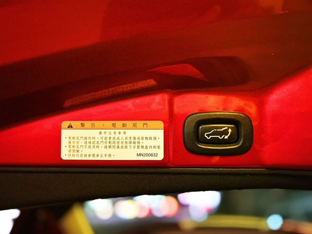 MITSUBISHI三菱 COLT PLUS  第5張相片