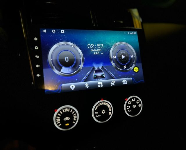 MITSUBISHI三菱 COLT PLUS  第10張相片