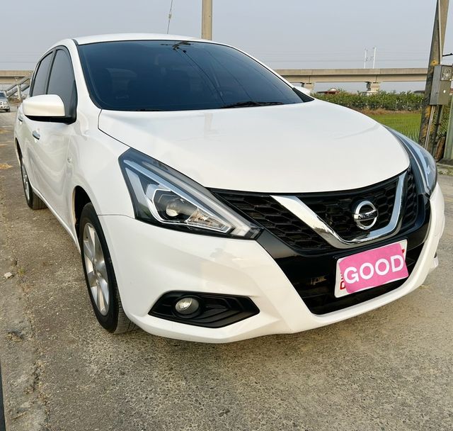 NISSAN日產 TIIDA  第3張相片