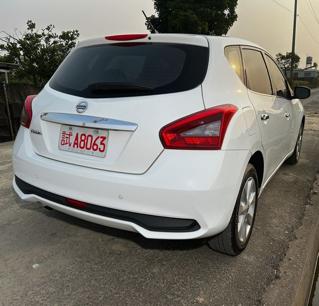 NISSAN日產 TIIDA  第4張相片