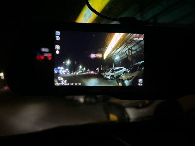 MITSUBISHI三菱 COLT PLUS  第8張相片