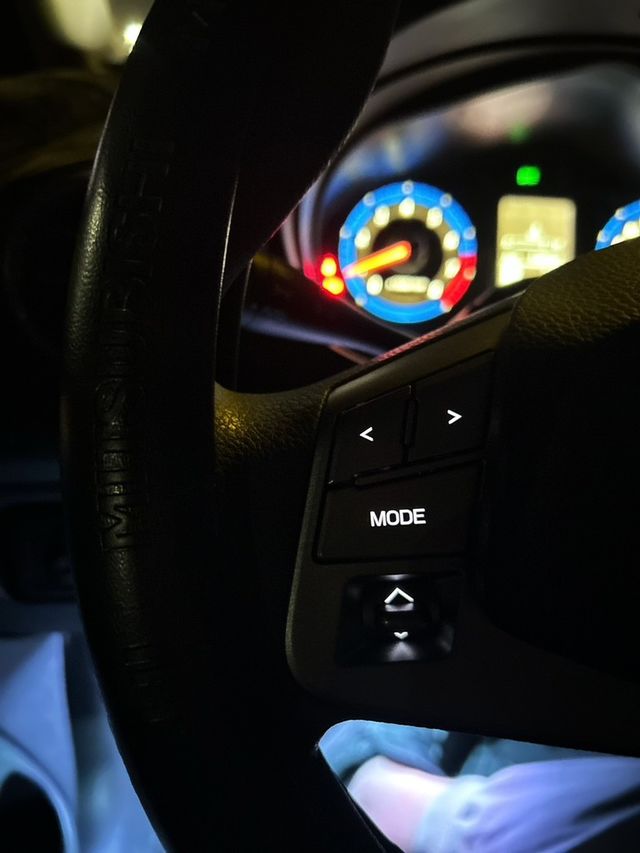 MITSUBISHI三菱 COLT PLUS  第9張相片