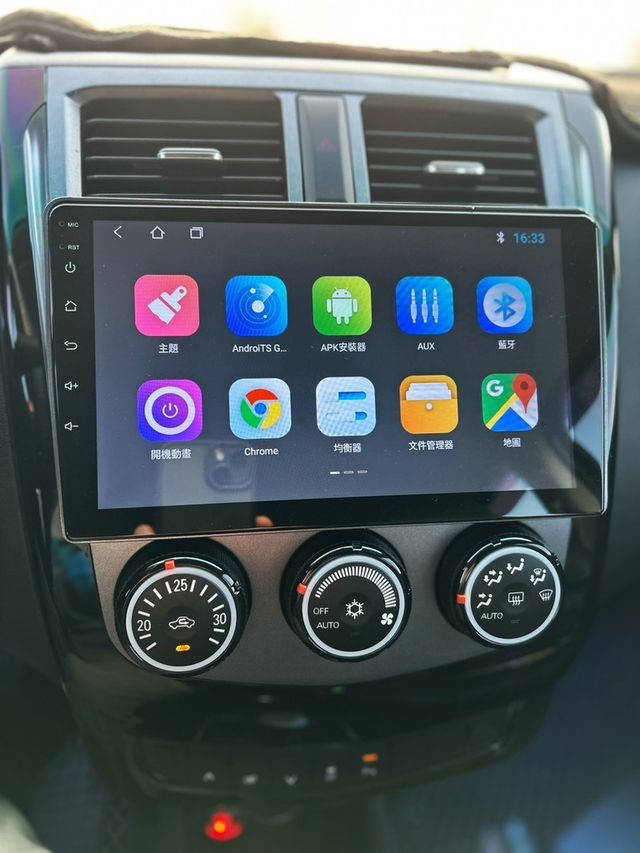 MITSUBISHI三菱 COLT PLUS  第11張相片