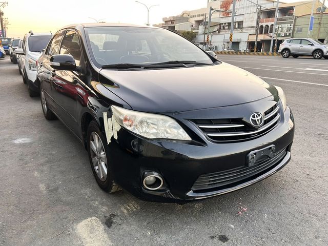 TOYOTA豐田 ALTIS  第1張相片