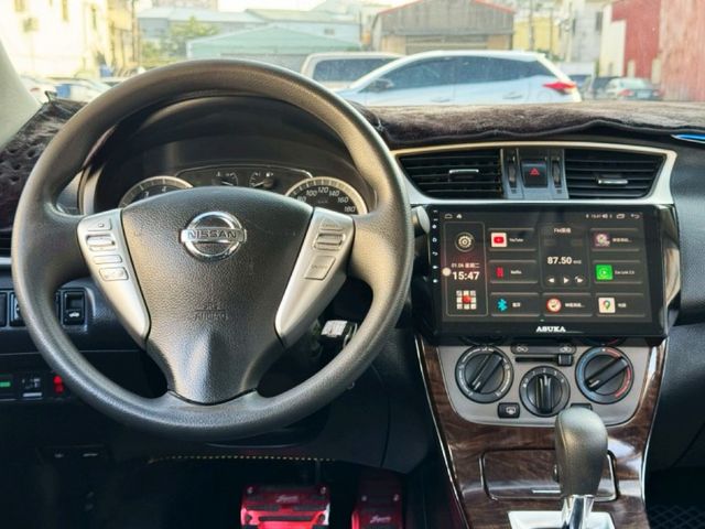 NISSAN日產 SENTRA  第8張相片