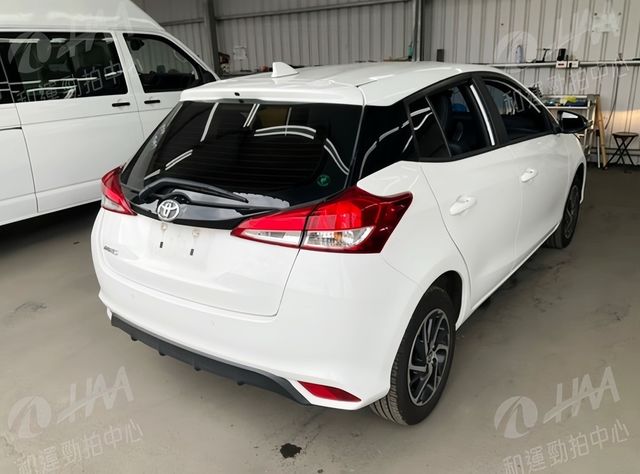 TOYOTA豐田 YARIS  第2張相片