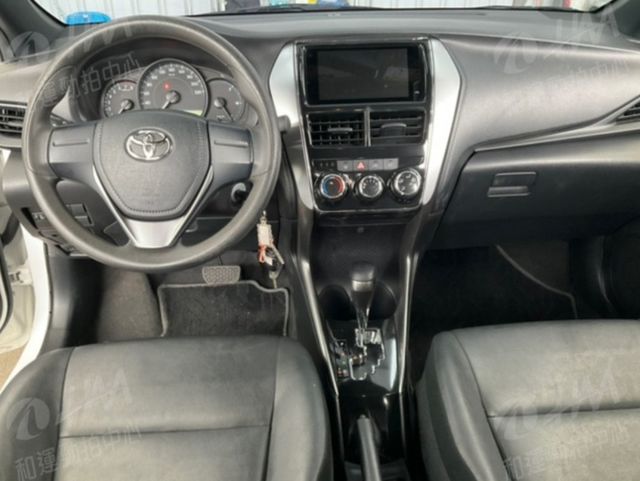 TOYOTA豐田 YARIS  第3張相片