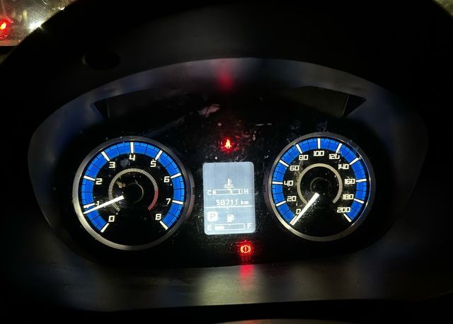 MITSUBISHI三菱 ZINGER  第5張相片