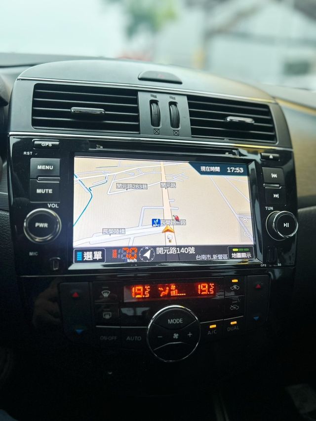 NISSAN日產 TIIDA  第8張相片