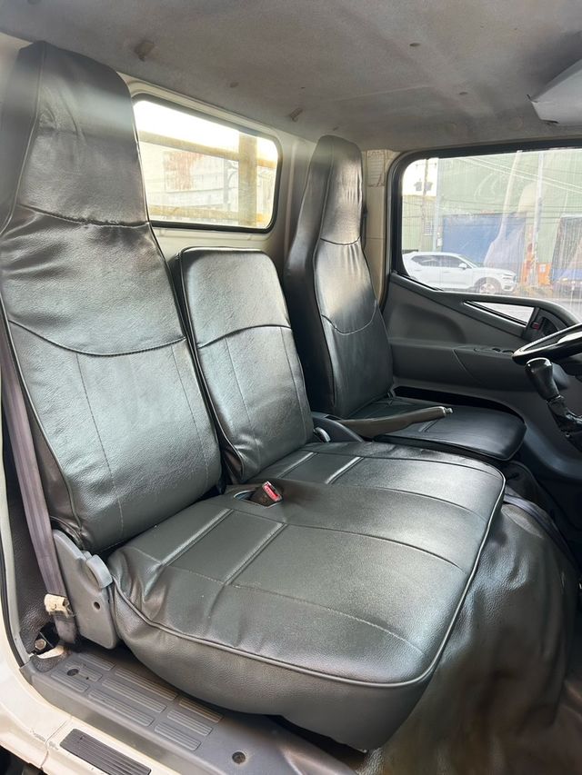 MITSUBISHI三菱 CANTER  第8張相片