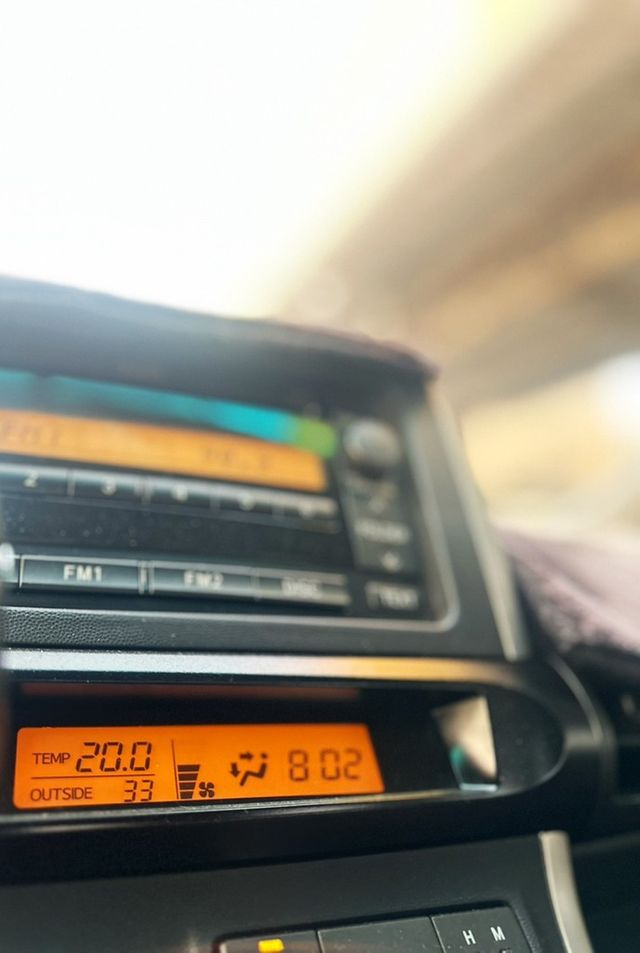 TOYOTA豐田 WISH  第10張相片