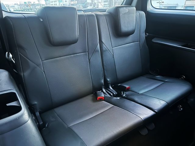 TOYOTA豐田 WISH  第17張相片