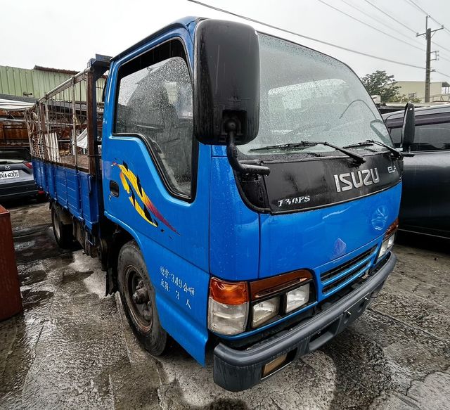 ISUZU五十鈴 ELF  第2張相片