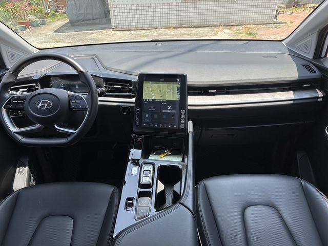 HYUNDAI現代 CUSTIN  第5張相片