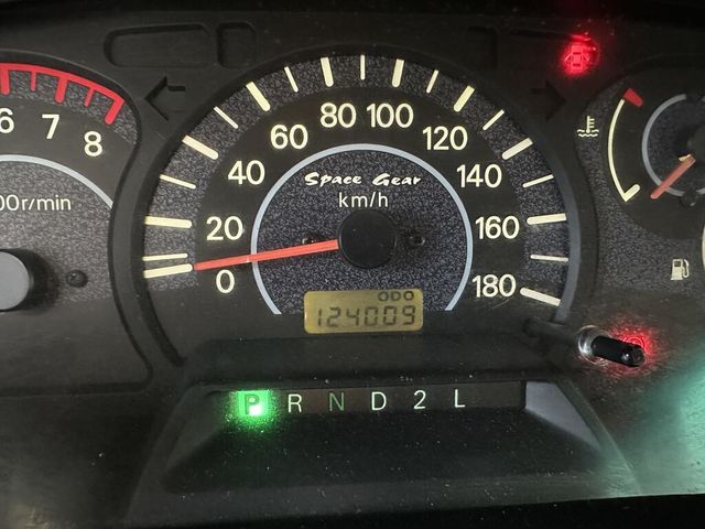 MITSUBISHI三菱 SPACE GEAR  第5張相片