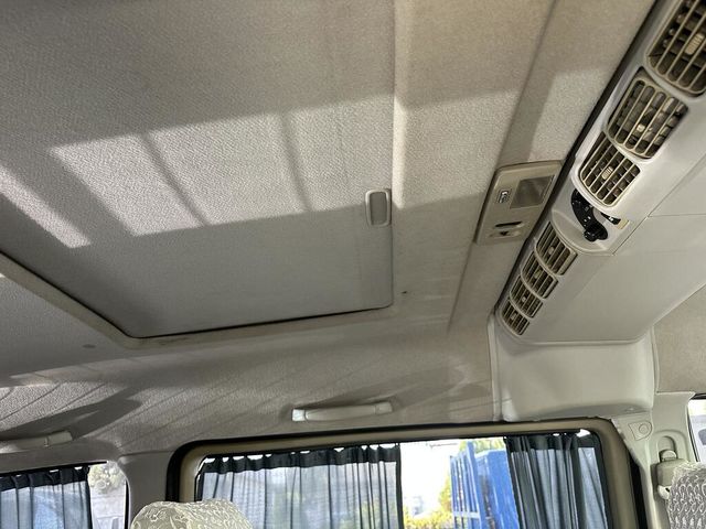 MITSUBISHI三菱 SPACE GEAR  第10張相片