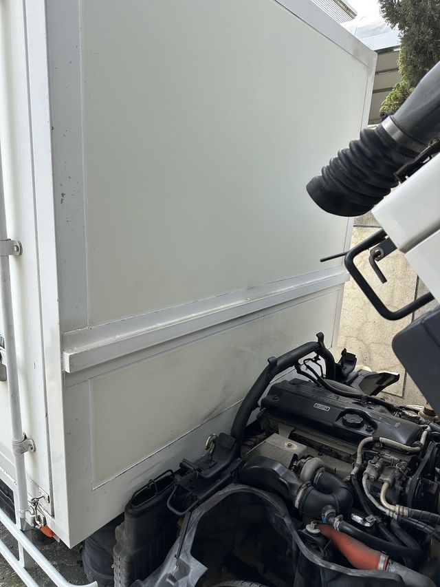 MITSUBISHI三菱 CANTER  第7張相片