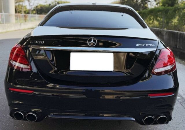 M-BENZ賓士 E300  第4張相片