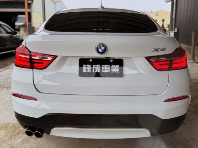 BMW寶馬 X4 XDRIVE28I  第4張相片