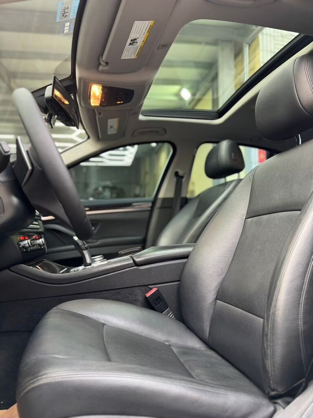 BMW寶馬 528I  第15張相片