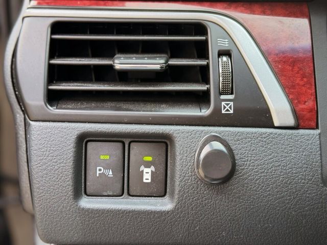 TOYOTA豐田 CAMRY  第7張相片