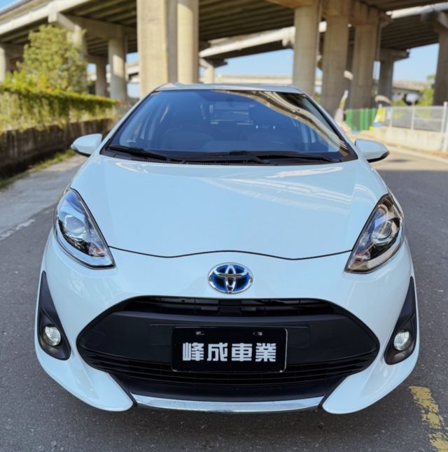 TOYOTA豐田 PRIUS C  第3張相片