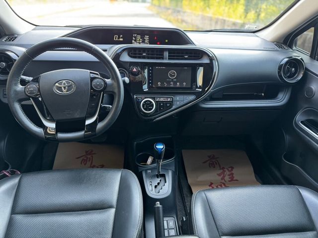 TOYOTA豐田 PRIUS C  第7張相片