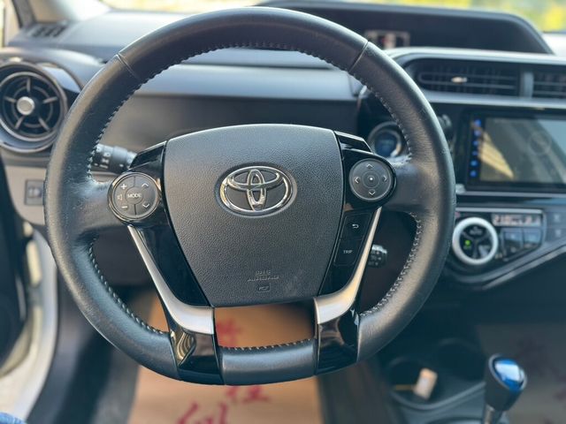 TOYOTA豐田 PRIUS C  第11張相片
