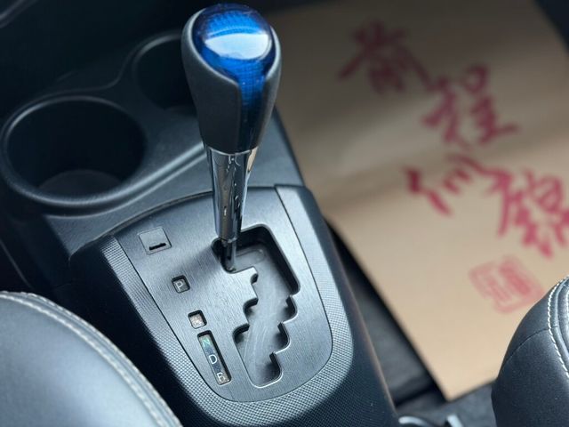 TOYOTA豐田 PRIUS C  第14張相片