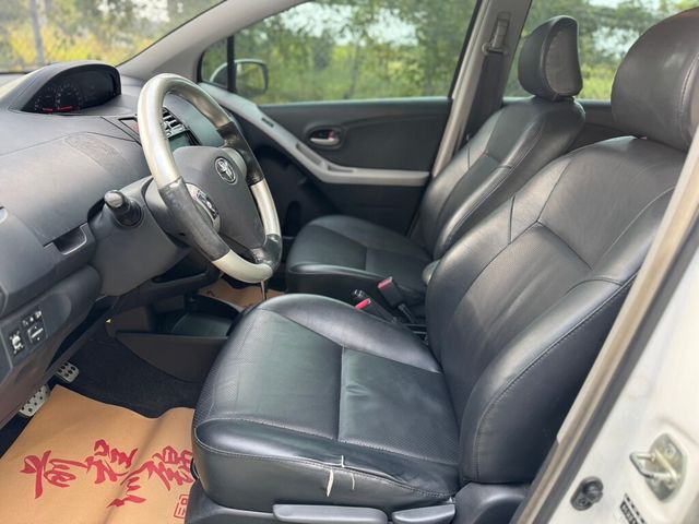 TOYOTA豐田 YARIS  第14張相片