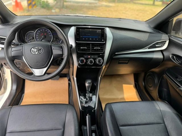 TOYOTA豐田 YARIS  第14張相片