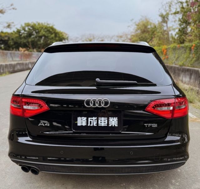 AUDI奧迪 A4  第4張相片