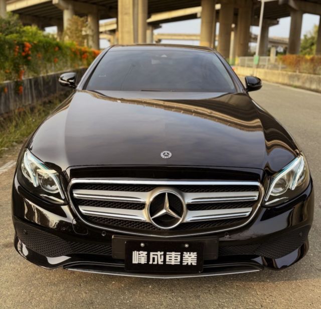 M-BENZ賓士 E200  第3張相片