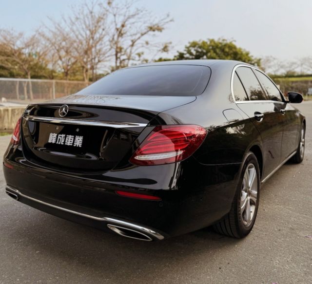 M-BENZ賓士 E200  第4張相片