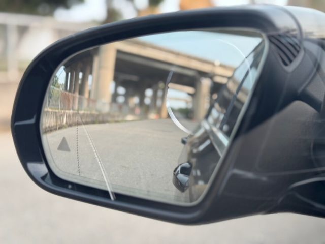 M-BENZ賓士 E200  第19張相片